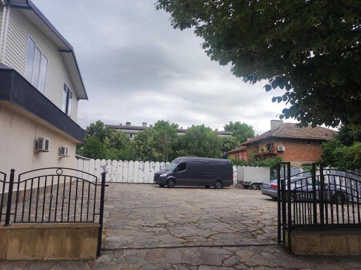 Кианти Hotel Kurdzhali ภายนอก รูปภาพ