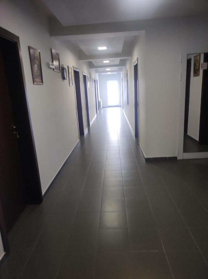 Кианти Hotel Kurdzhali ภายนอก รูปภาพ