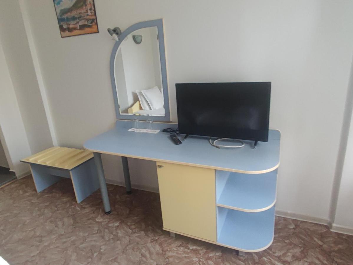 Кианти Hotel Kurdzhali ภายนอก รูปภาพ