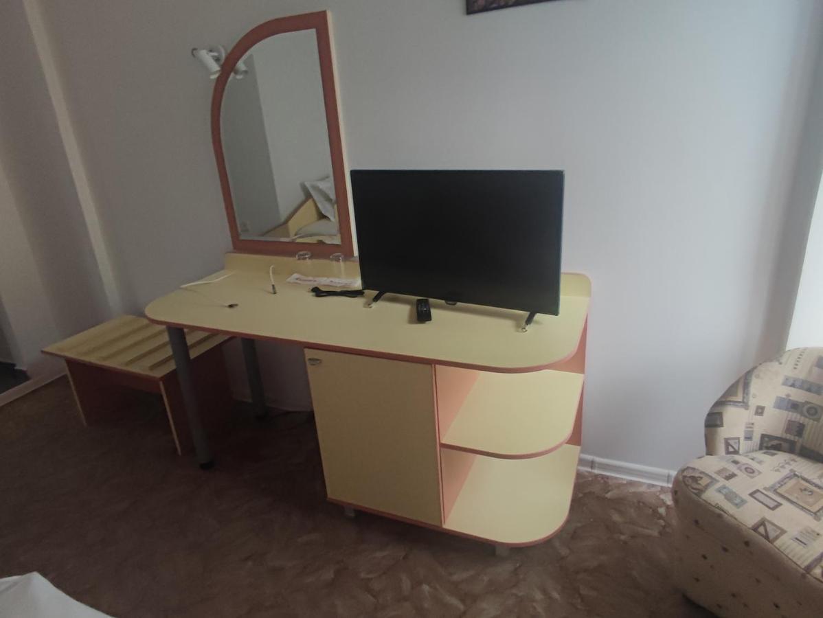 Кианти Hotel Kurdzhali ภายนอก รูปภาพ