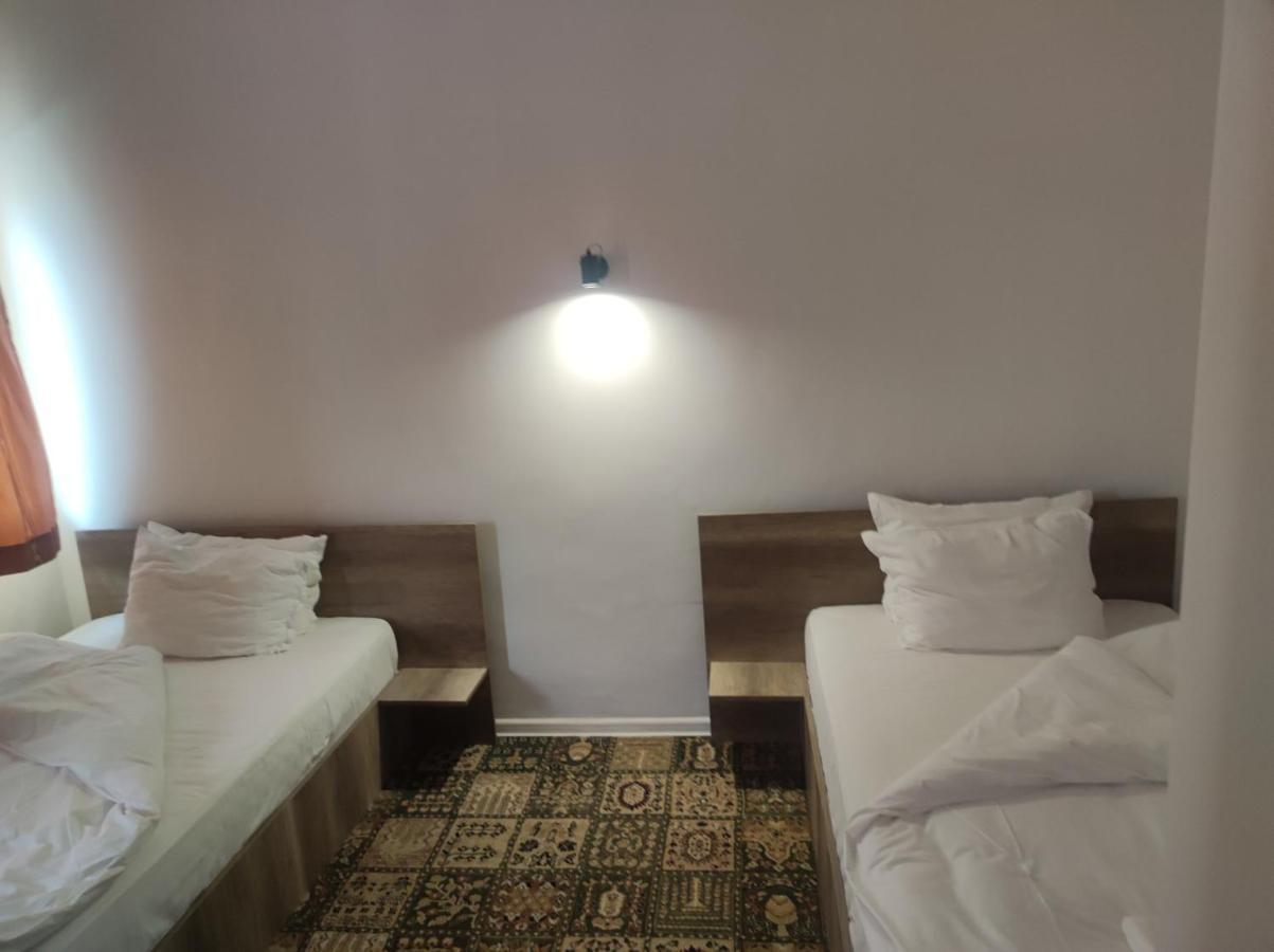 Кианти Hotel Kurdzhali ภายนอก รูปภาพ