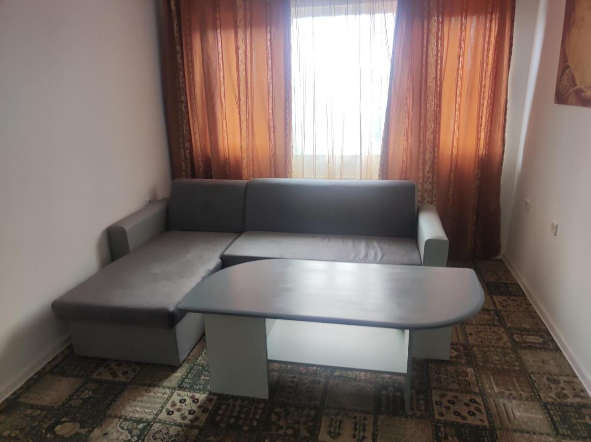 Кианти Hotel Kurdzhali ภายนอก รูปภาพ