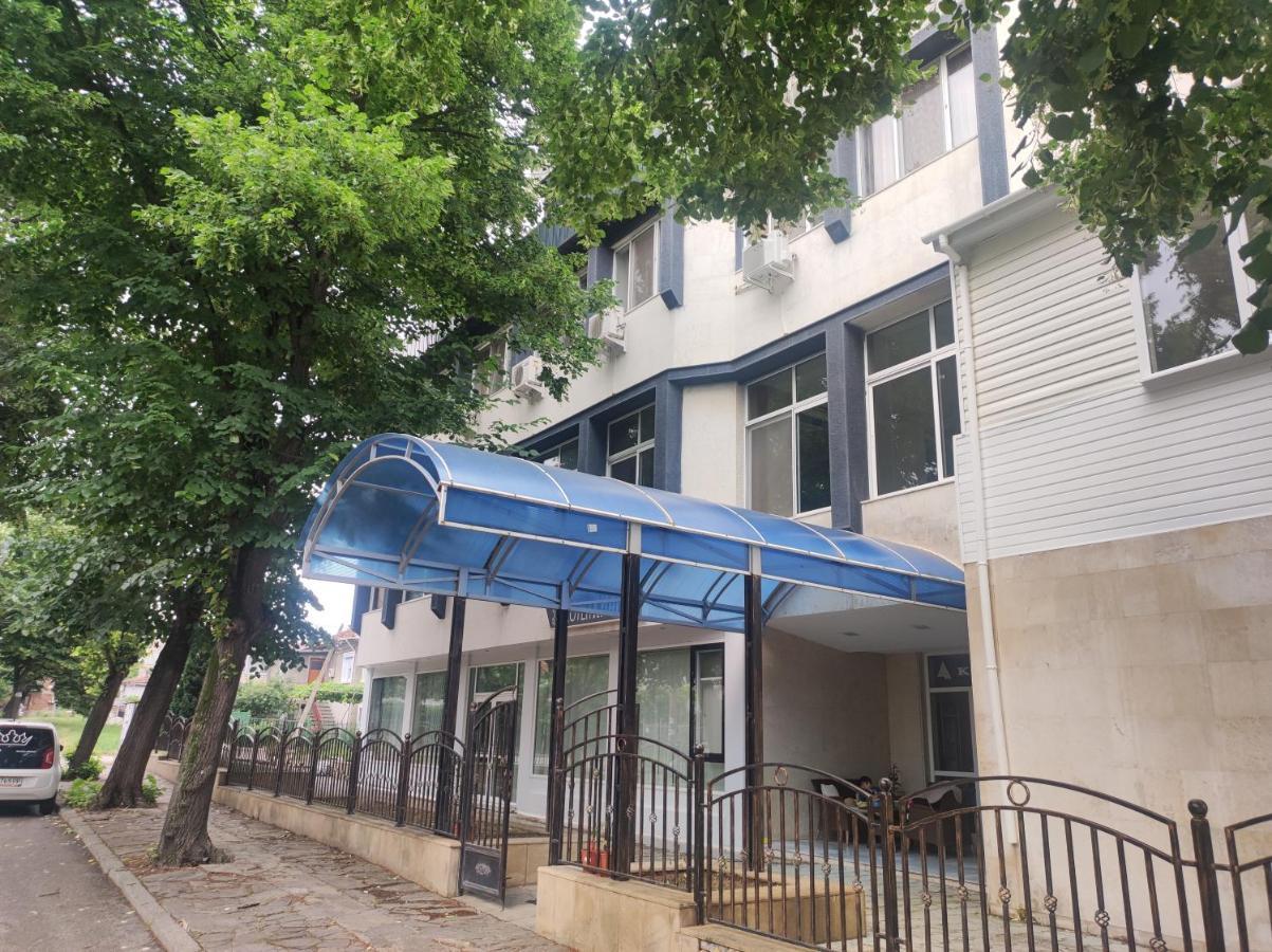 Кианти Hotel Kurdzhali ภายนอก รูปภาพ